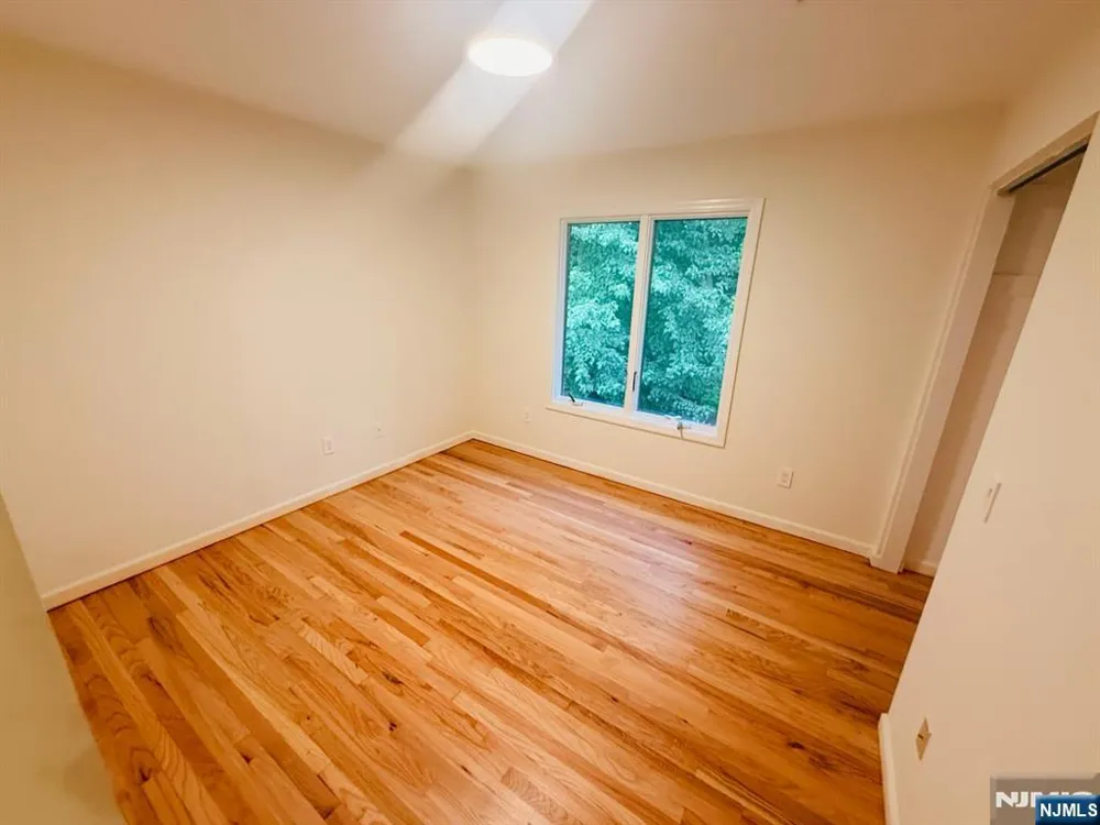 12 Cortland Place A Tenafly, NJ 07670
