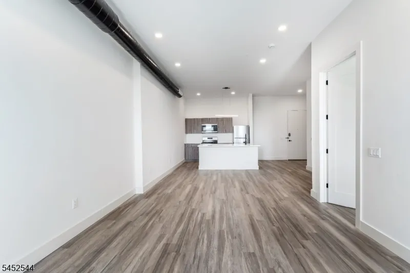 55 Washington St #5F Unit 5F East Orange City, NJ 07017