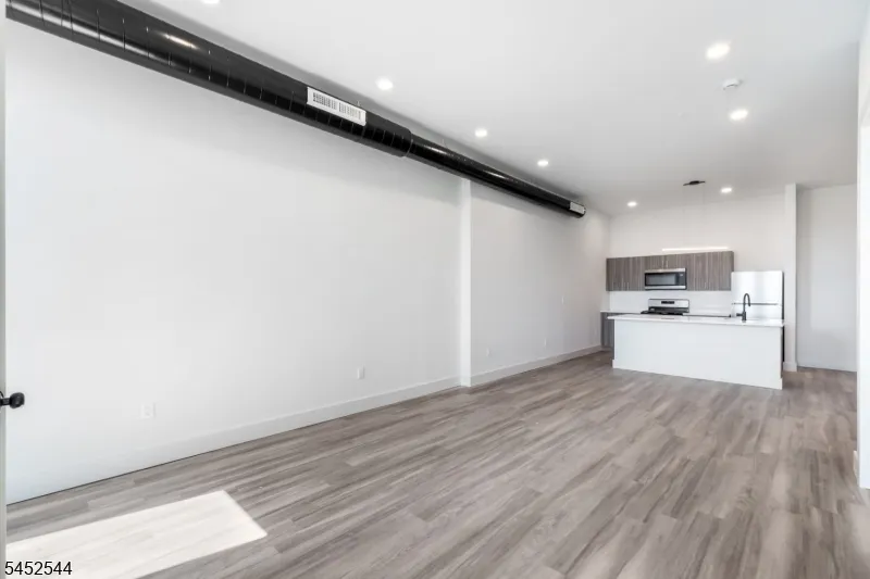 55 Washington St #5F Unit 5F East Orange City, NJ 07017
