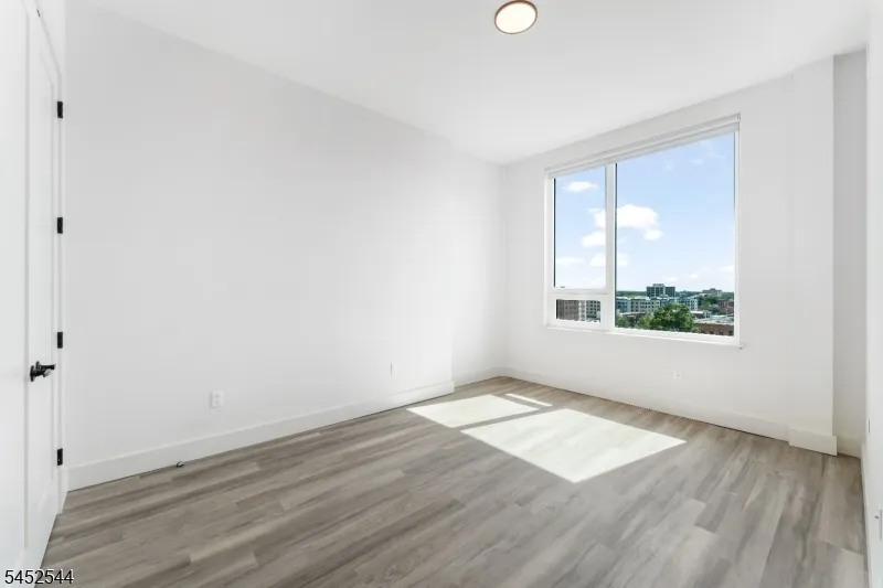 55 Washington St #5F Unit 5F East Orange City, NJ 07017