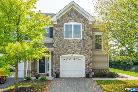 63 Red Oak Court
