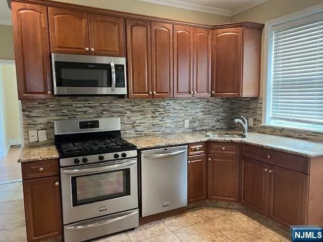 22 Pershing Place 2 Left North Arlington, NJ 07031