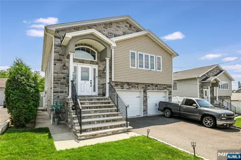 8 Chamberlain Avenue 1 - Ground L