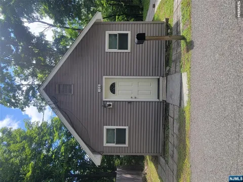 108 Magee Road