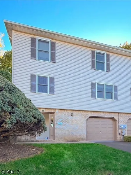 8 Magnolia Ct #8B Unit 8B
