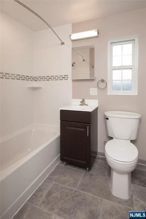 14 Bliss Avenue M Tenafly, NJ 07670
