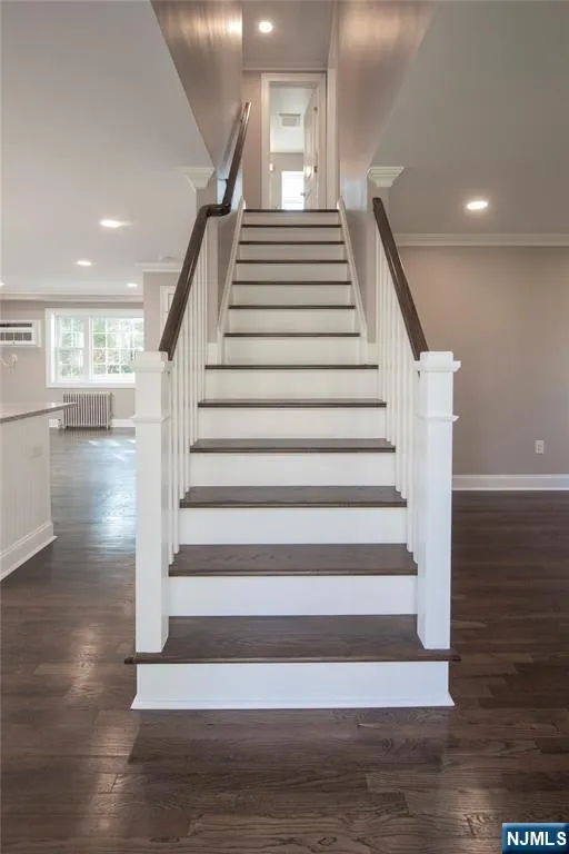 14 Bliss Avenue M Tenafly, NJ 07670