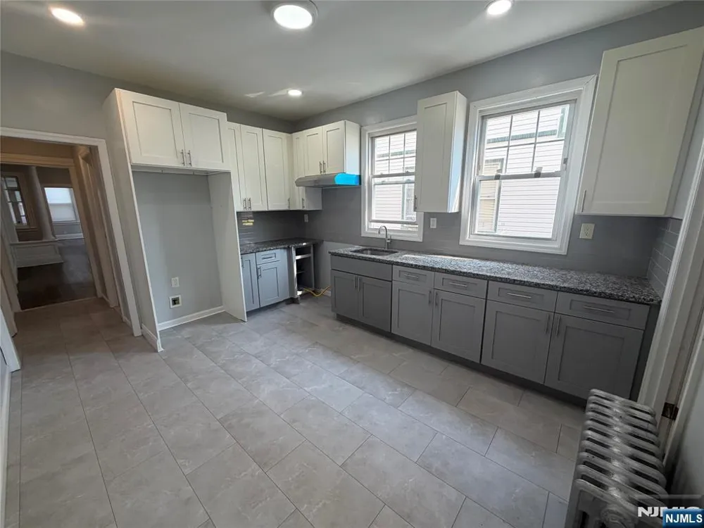 742 24th Street 1 Paterson, NJ 07504
