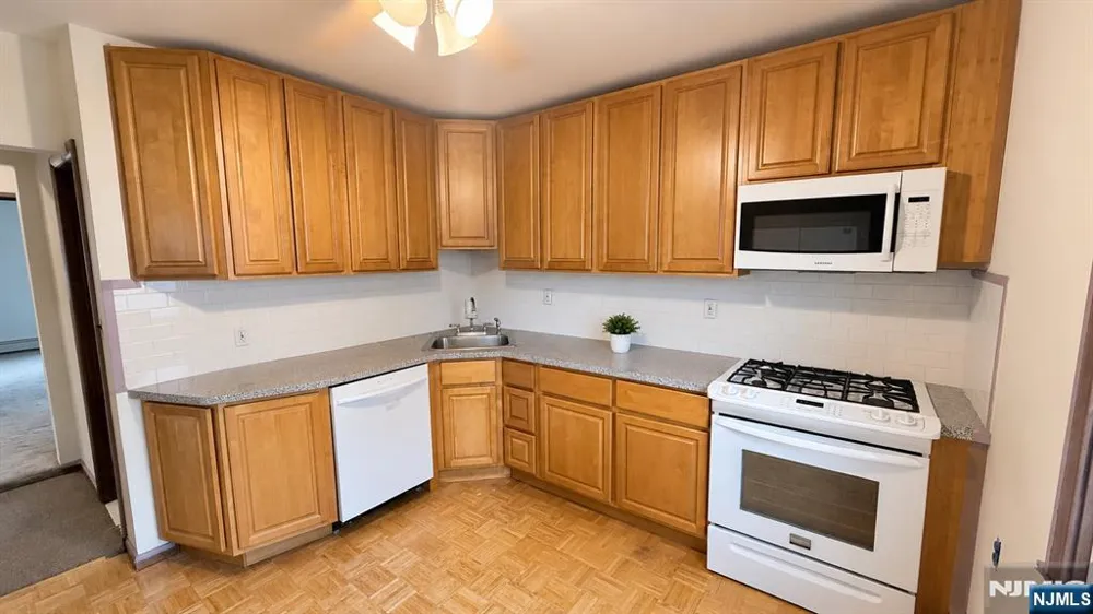 70 Prospect Avenue New Milford, NJ 07646
