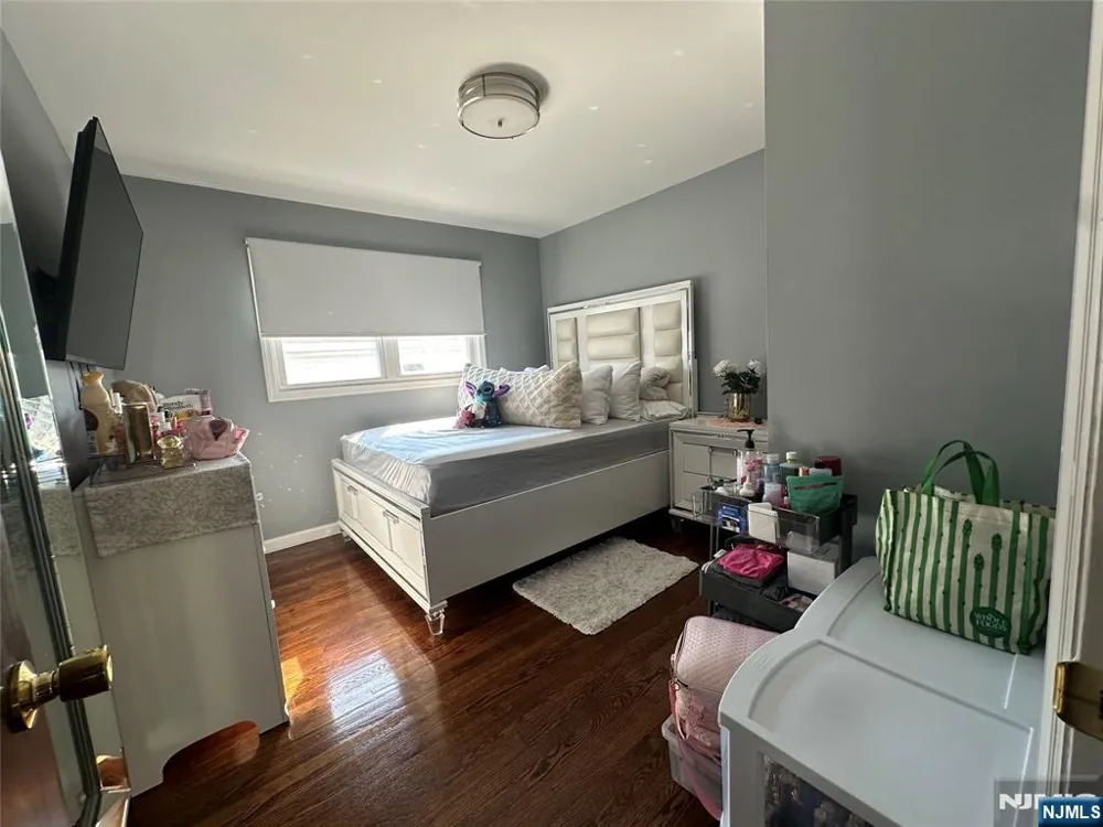 9006 Palisade Plaza 2ND + GROUND North Bergen, NJ 07047