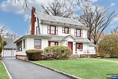 295 Rock Road