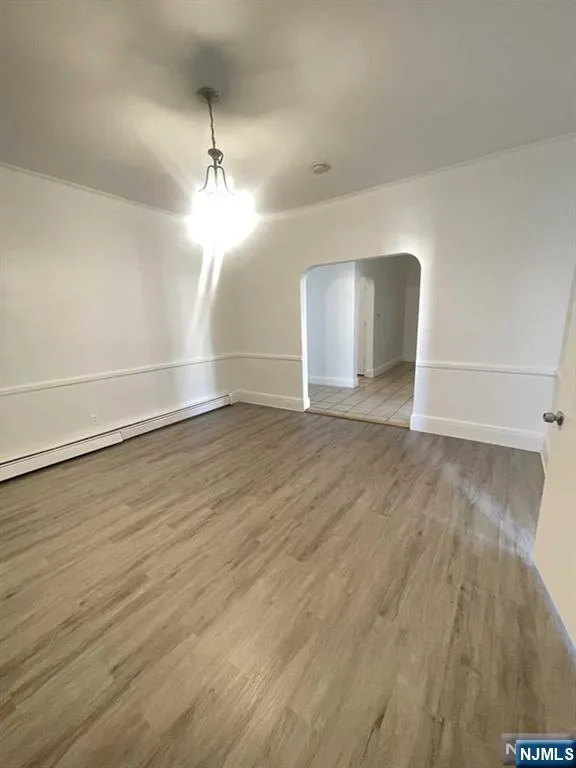353-355 20th Avenue 3 Paterson, NJ 07513