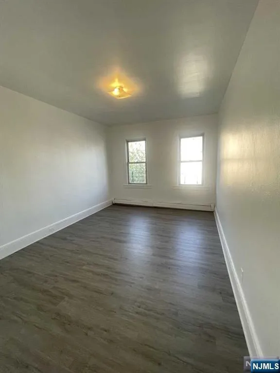 353-355 20th Avenue 3 Paterson, NJ 07513