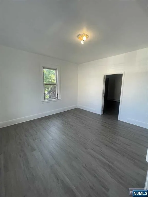 353-355 20th Avenue 3 Paterson, NJ 07513