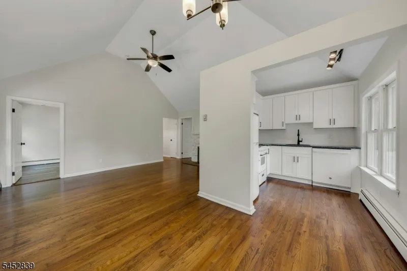 358 Lakeview Ave Ringwood, NJ 07456