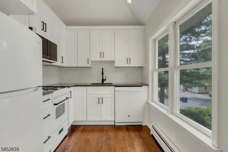 358 Lakeview Ave Ringwood, NJ 07456