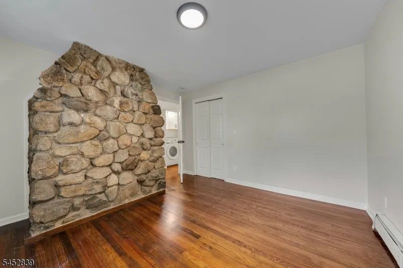 358 Lakeview Ave Ringwood, NJ 07456