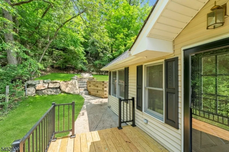 358 Lakeview Ave Ringwood, NJ 07456