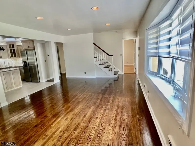36 Northern Dr Fair Lawn, NJ 07410