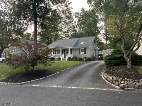 12 Osborne Ave