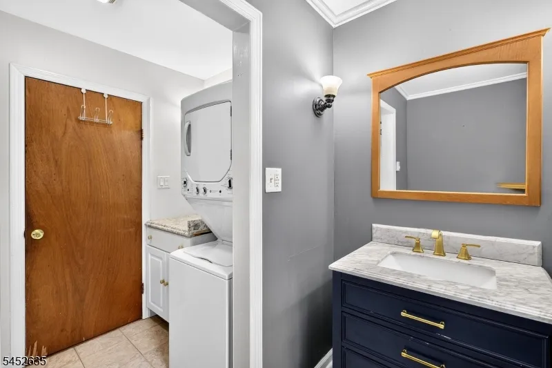 28 Sharrer Road #B Unit B Lebanon, NJ 07865