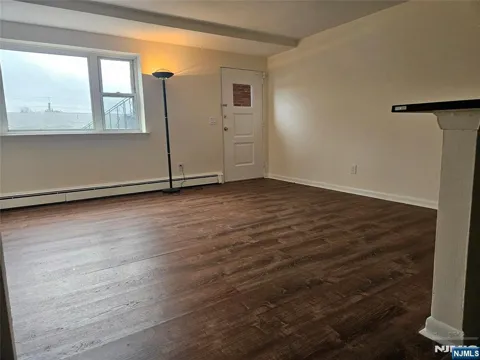 340 Undercliff Avenue 12-B
