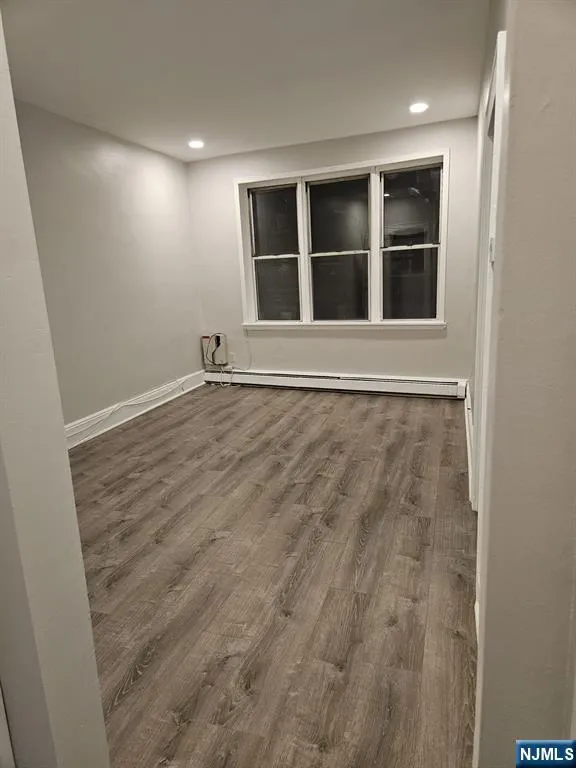 133 Anderson Avenue 2f Fairview, NJ 07022
