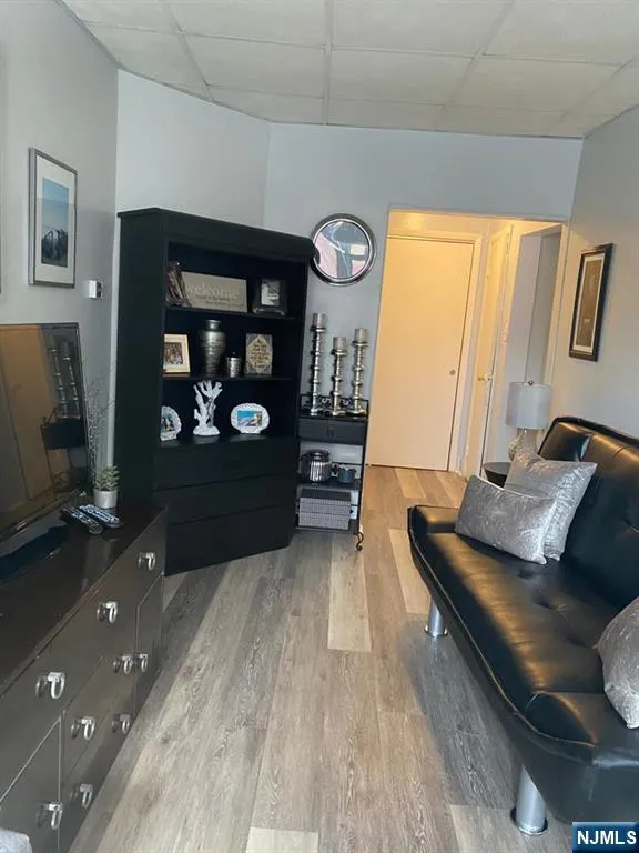 133 Anderson Avenue 2f Fairview, NJ 07022