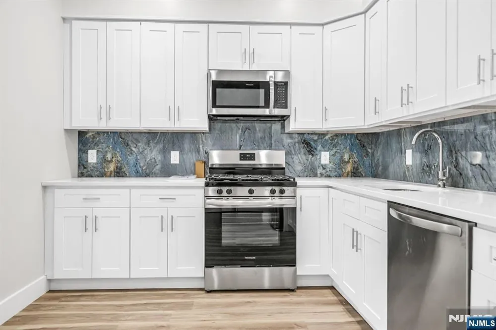 66 Mount Prospect Avenue 2 Clifton, NJ 07013