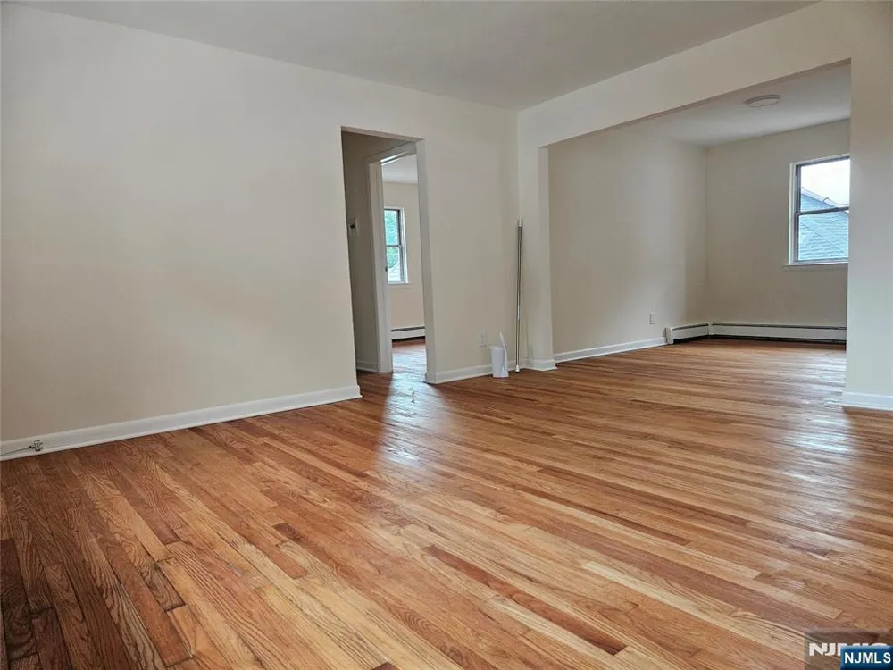 340 Undercliff Avenue 6-A Edgewater, NJ 07020