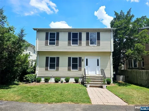 35 GROVE Street Rear