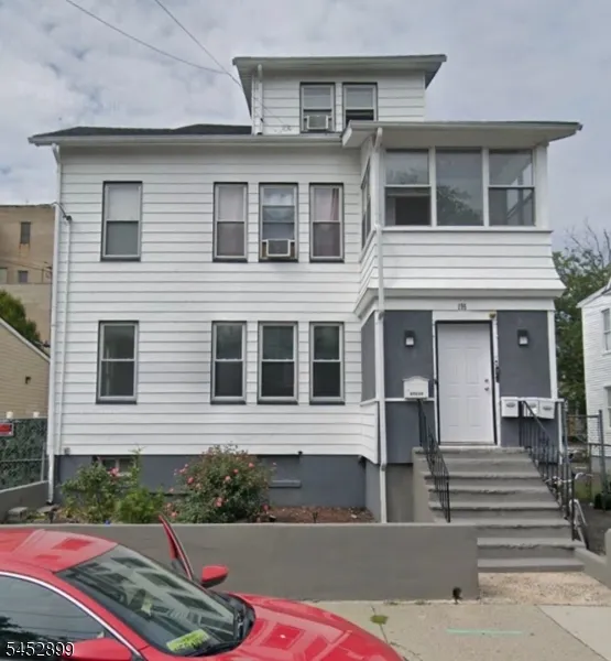 195 Brookdale Ave Newark City, NJ 07106