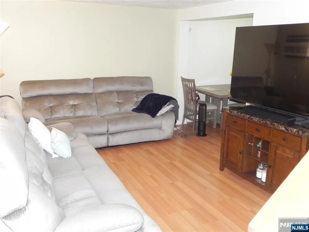 453 Liberty Street 11 Little Ferry, NJ 07643