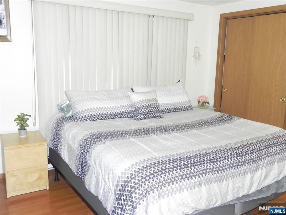 453 Liberty Street 11 Little Ferry, NJ 07643