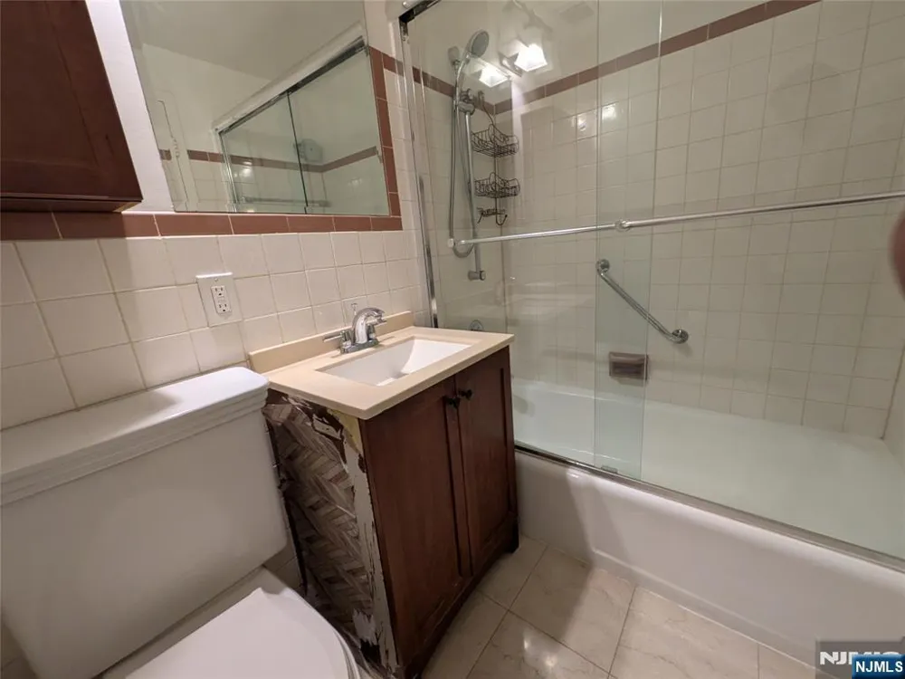 515 Anderson 6K Cliffside Park, NJ 07010