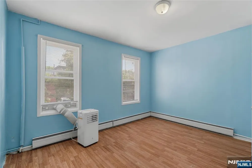 6605 Durham Avenue 2 North Bergen, NJ 07047