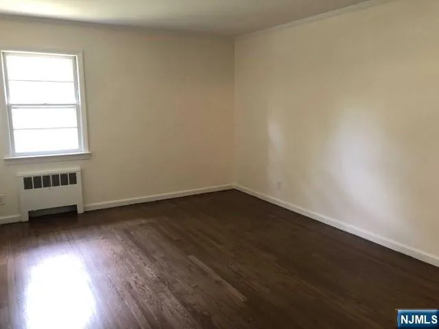 85 Phelps Avenue Cresskill, NJ 07626