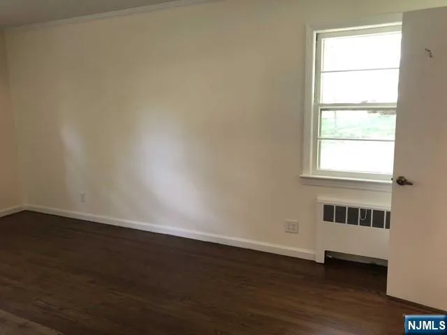 85 Phelps Avenue Cresskill, NJ 07626