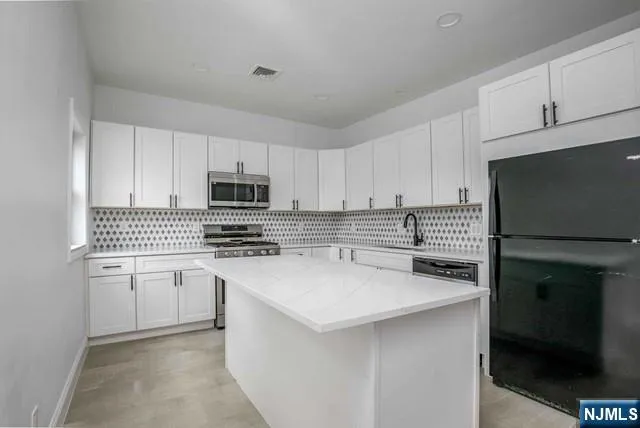 59 Liberty Street Little Ferry, NJ 07643