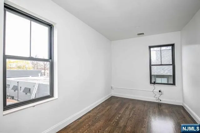 59 Liberty Street Little Ferry, NJ 07643