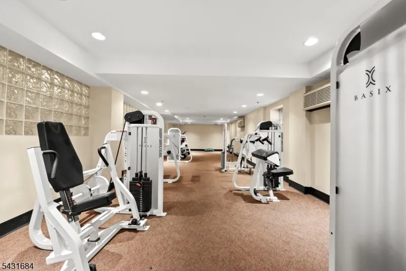 70 S Munn Ave #303 Unit 303 East Orange City, NJ 07018