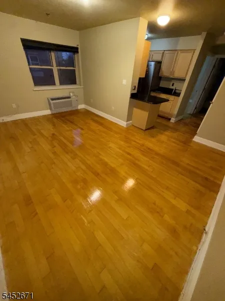 70 S Munn Ave #303 Unit 303 East Orange City, NJ 07018
