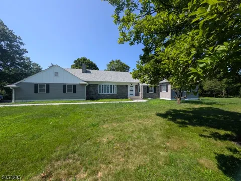 1 Old Readington Rd