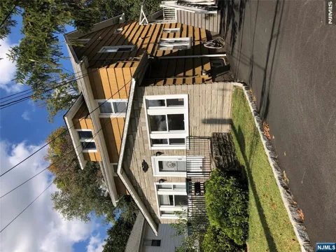 45 Diamond Bridge Avenue 2
