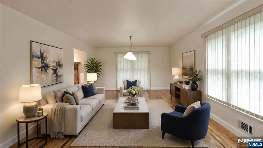 281 Kinnelon Road Kinnelonugh, NJ 07405