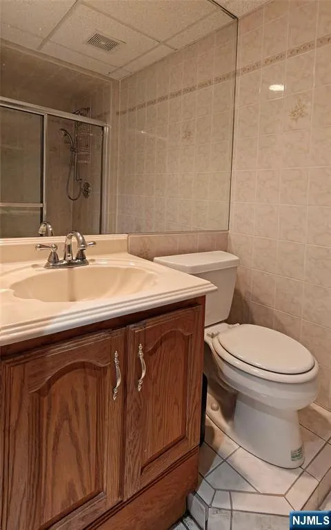281 Kinnelon Road Kinnelonugh, NJ 07405