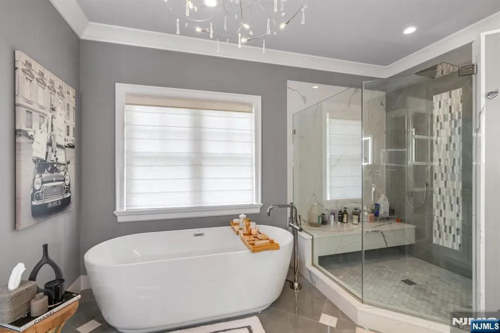 4 Brookview Court Ho-Ho-Kus, NJ 07423