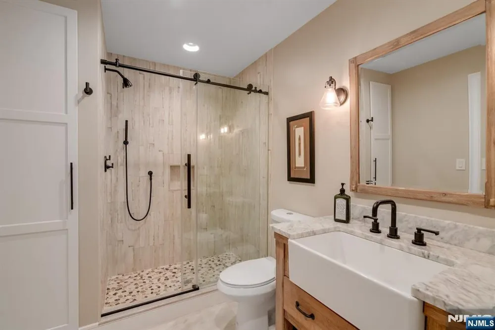 4 Brookview Court Ho-Ho-Kus, NJ 07423