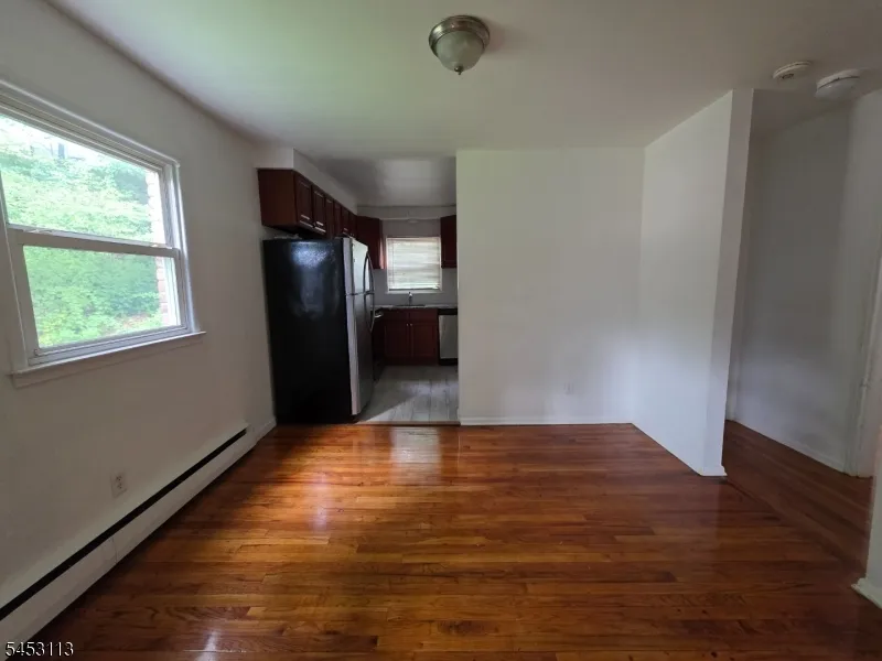 87 Elm Rd Caldwell, NJ 07006