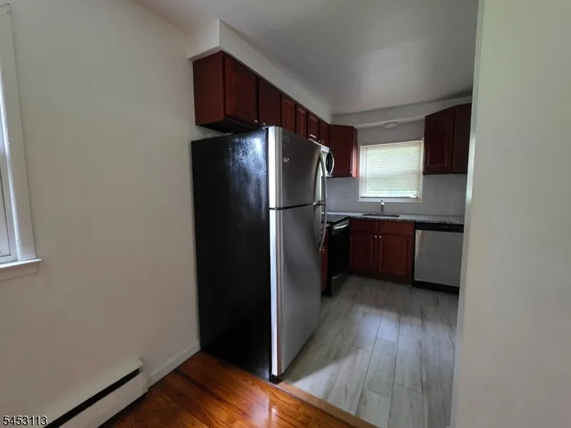 87 Elm Rd Caldwell, NJ 07006